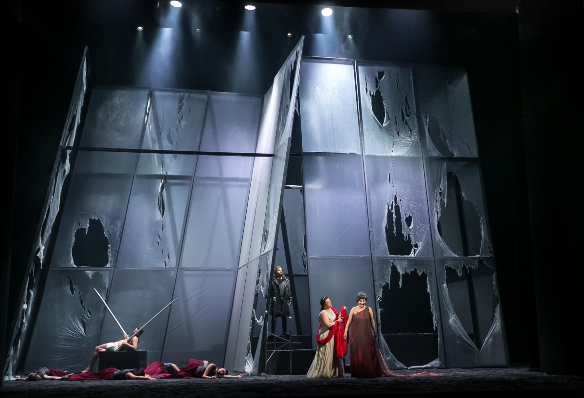 Снимка: ELEKTRA  Opera by Richard Strauss 6.12.2020 - Photo Svetoslav Nikolov