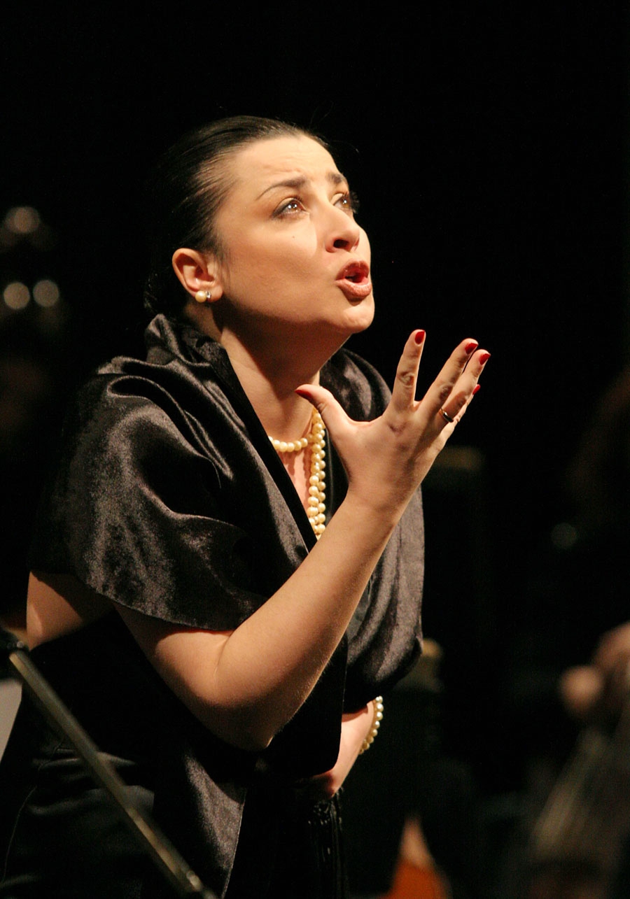 21 December2013 г. 19:00 - GALA CONCERT - Alexandrina Pendatchanska - 25 years since her debut on the stage of  the Sofia Opera and Ballet