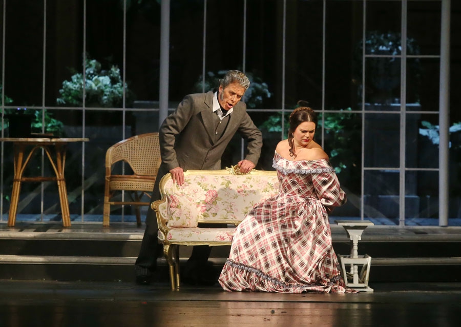 ВЛАДИМИР ПЕТРОВ – ОТНОВО ЖОРЖ ЖЕРМОН В „ТРАВИАТА“