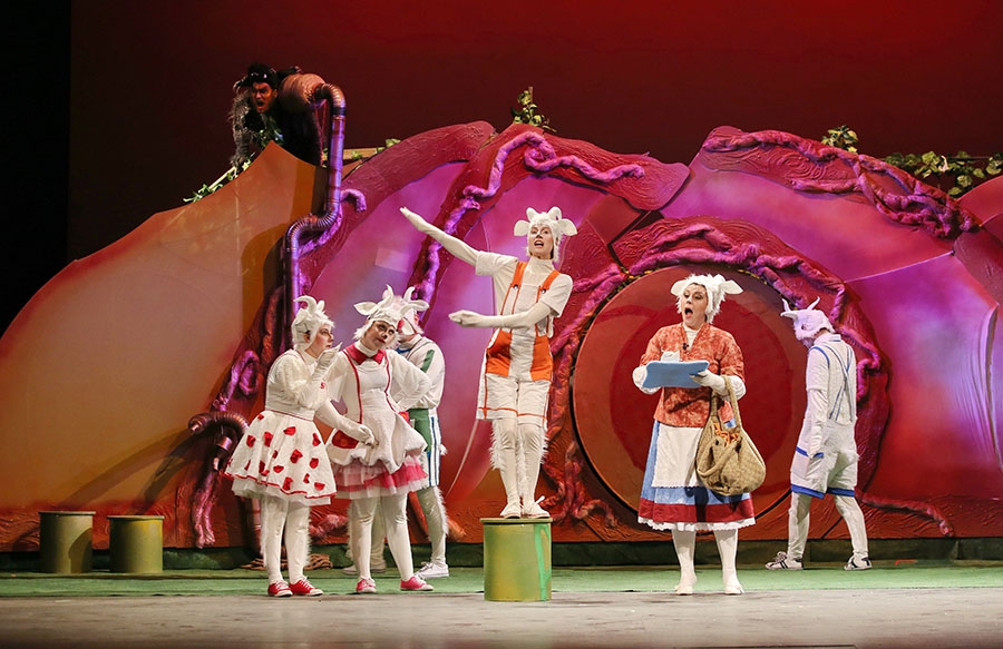 THE PREMIERE OF “THE WOLF AND THE SEVEN LITTLE KIDS” – A NEW FEAST AT THE OPERA