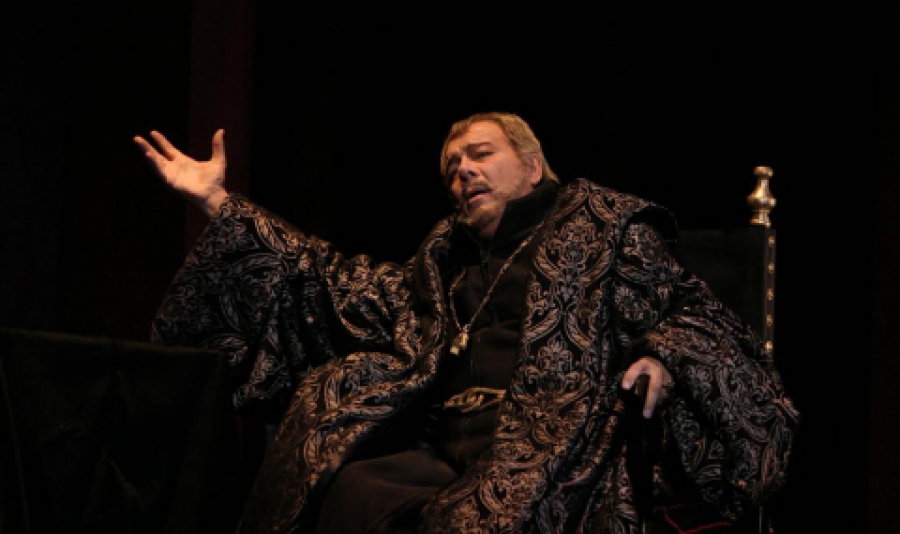 Световният бас Феручо Фурлането открива сезона в Софийската опера - http://fakti.bg - 13 Август, 2014