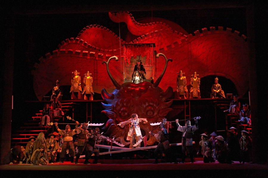 ТУРАНДОТ - Опера от Джакомо Пучини  - 15, 16 януари,18, 19 март и 07 юни 2015г.
