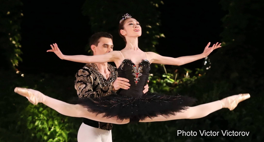 Корейската балерина Су-Бин Ли ще танцува Одета-Одилия в "Лебедово езеро" на 22 март - БНР