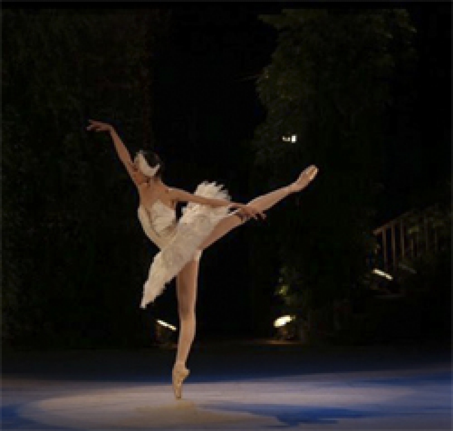 Корейската балерина Су-Бин Ли ще танцува Одета-Одилия в "Лебедово езеро" на 22 март в Софийската опера, идния сезон ще изпълни ролята на Никия от "Баядерка" - София, 18 март /Пенка Момчилова, БТА/