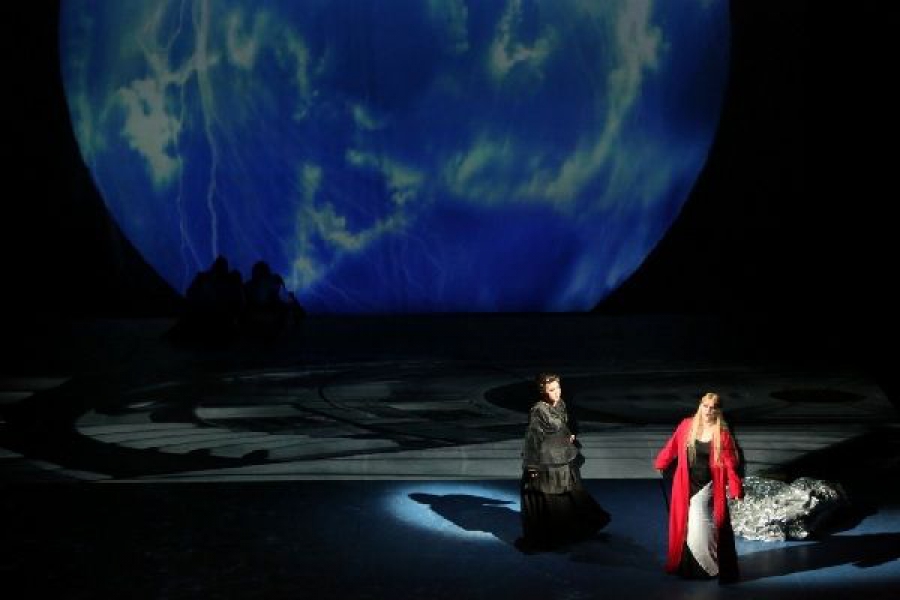 CRONACHE PER L’OPERA - Sofia - TRISTAN UND ISOLDE - Richard Wagner - списание ОПЕРА Милано, Италия