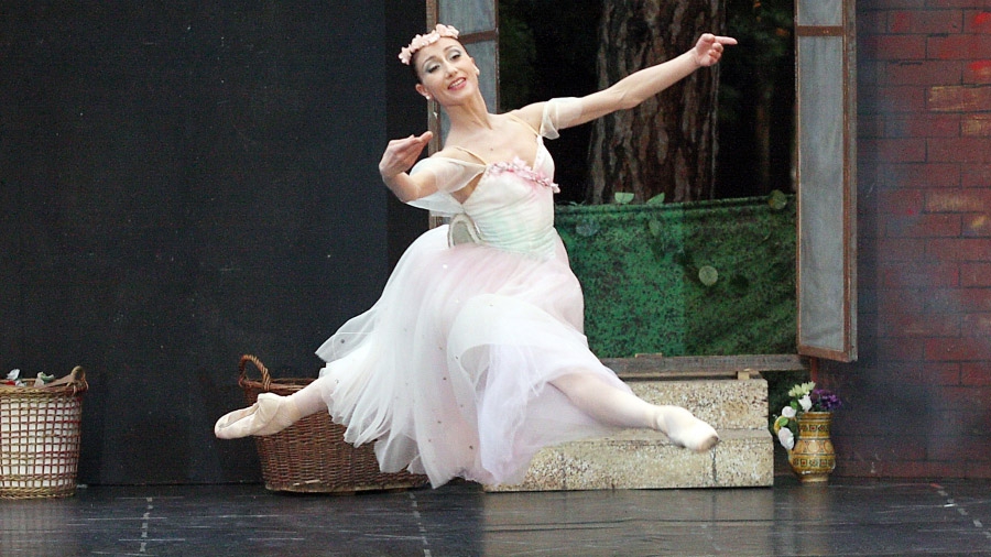 Билети с отстъпка пуска Софийската опера по случай Международния ден на балета - БНР - 08.04.2015