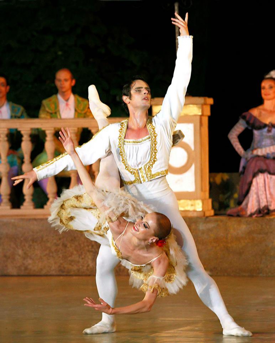 Марта Петкова и Никола Хаджитанев са Китри и Базил в "Дон Кихот" в Софийската опера на 6 март - БТА