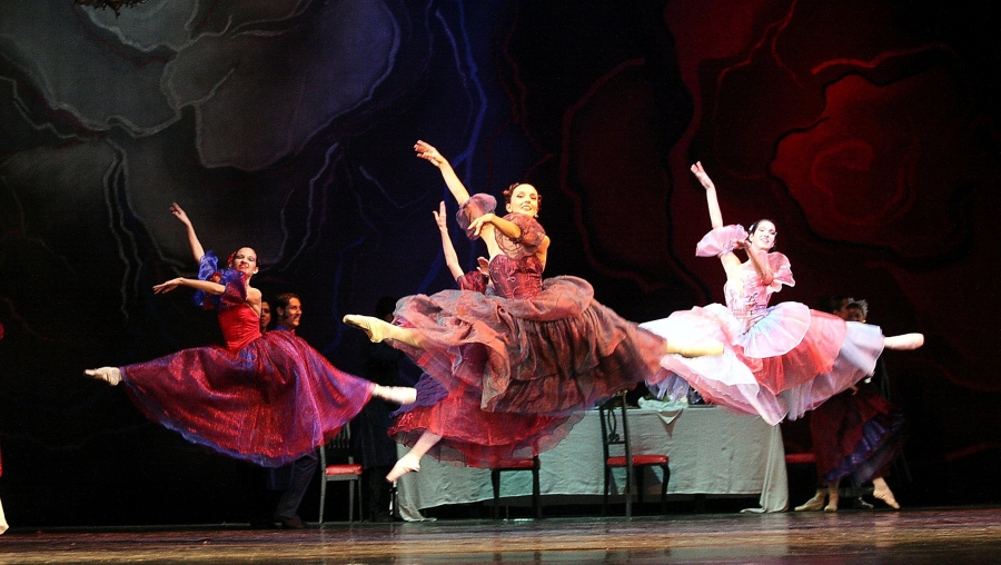 Newspaper 24 chasa – “La Dame aux camélias” – again on the stage of the Sofia Opera and Ballet, on 17 February