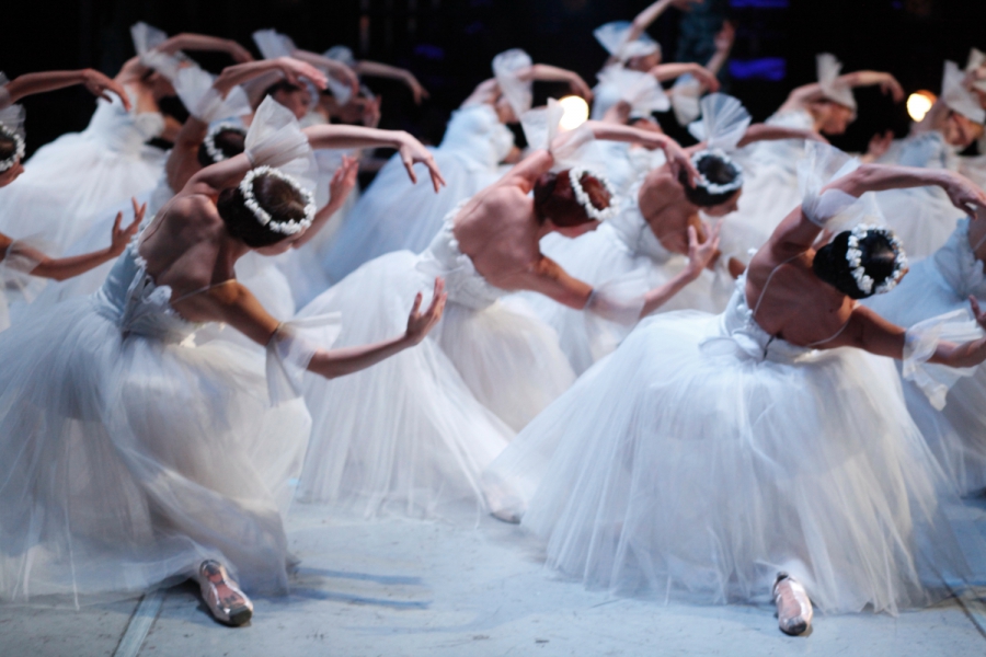 THE BALLET OF THE SOFIA OPERA – TRADITION AND CONTEMPORANEITY IN THE PERFECTION