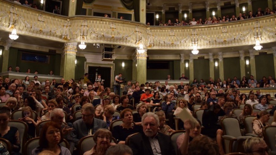 БНР, Лъчезар Цветков - След успешния гастрол в Русия, Софийската опера ще радва почитателите си с фестивала "Опера в парка"