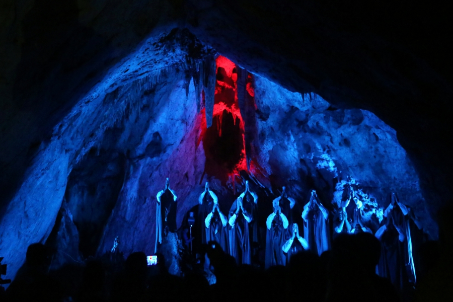 Софийската опера сътворява машина на времето в пещерата "Магура"  - Автор: Иван Върбанов