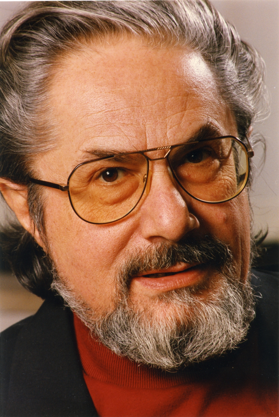 Спомен за Никола Гюзелев