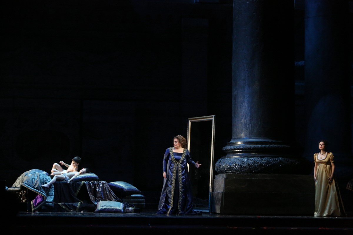 Снимка: Норма от Винченцо Белини / Norma by Vincenzo Bellini