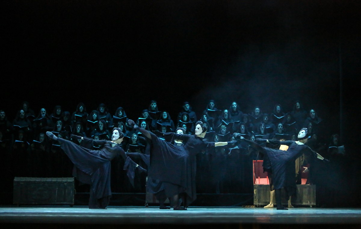 Photo: КАРМИНА БУРАНА -  Карл Орф / CARMINA BURANA - Carl Orff