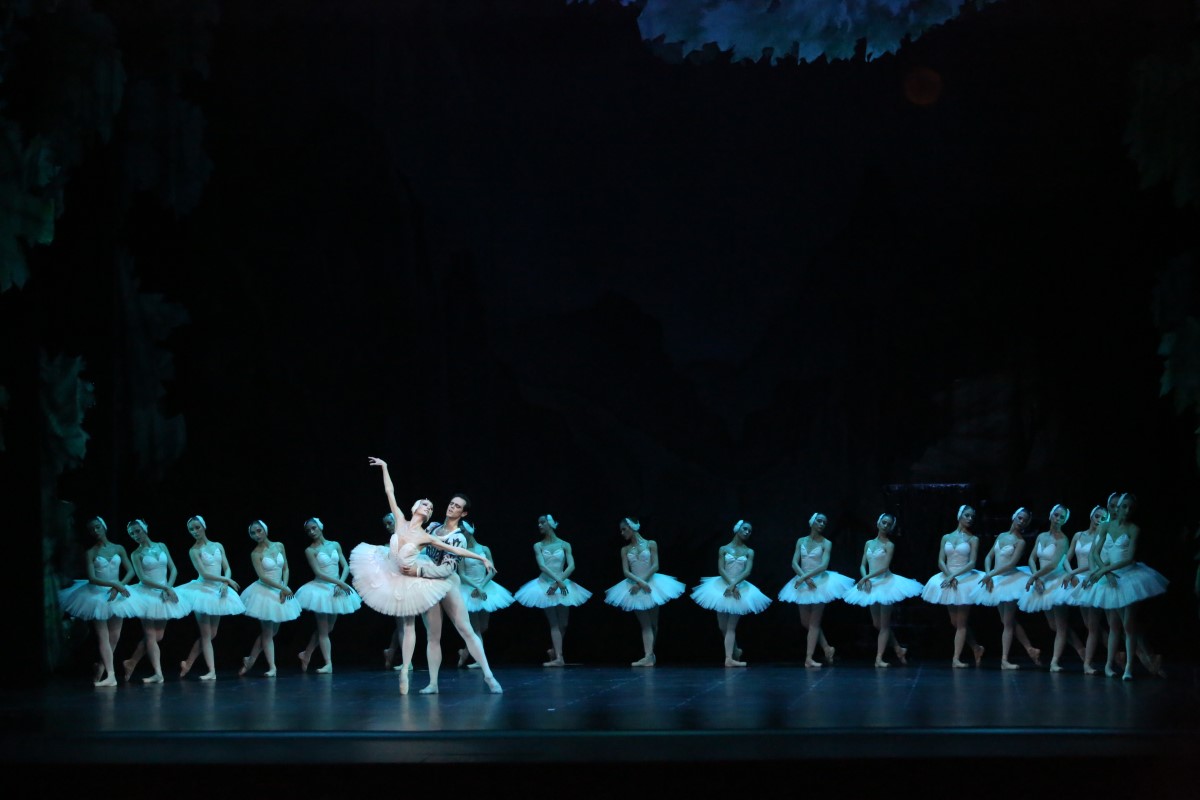 Photo: ЛЕБЕДОВО ЕЗЕРО - П.И.Чайковски / SWAN LAKE - P.I.Tchaikovsky