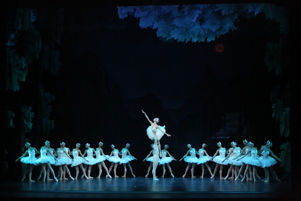 Photo: ЛЕБЕДОВО ЕЗЕРО - П.И.Чайковски / SWAN LAKE - P.I.Tchaikovsky