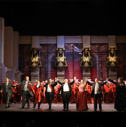 Impressions of the audience after the capturing performance of the guests Ramón Vargas, Leticia de Altamirano, Vladimir Stoyanov and the soloists of the Sofia Opera