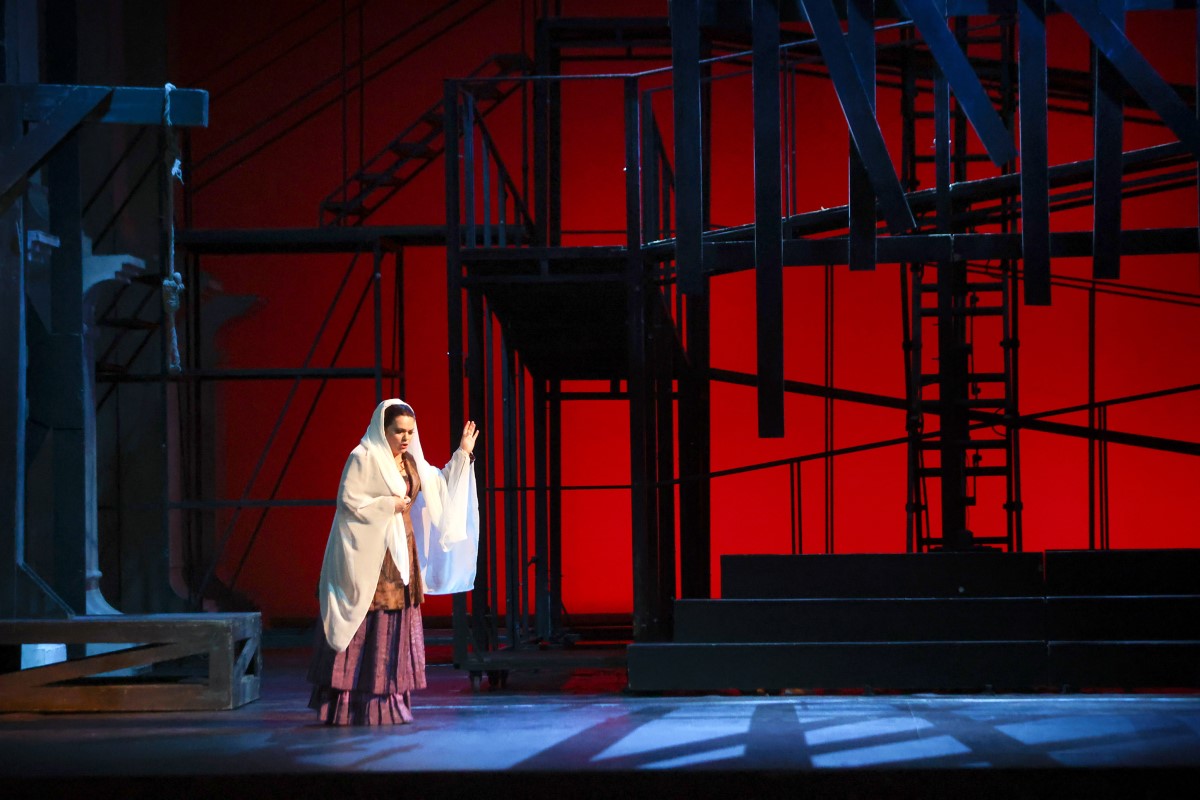 Photo: БАЛ С МАСКИ от Джузепе Верди / UN BALLO IN MASCHERA by Giuseppe Verdi