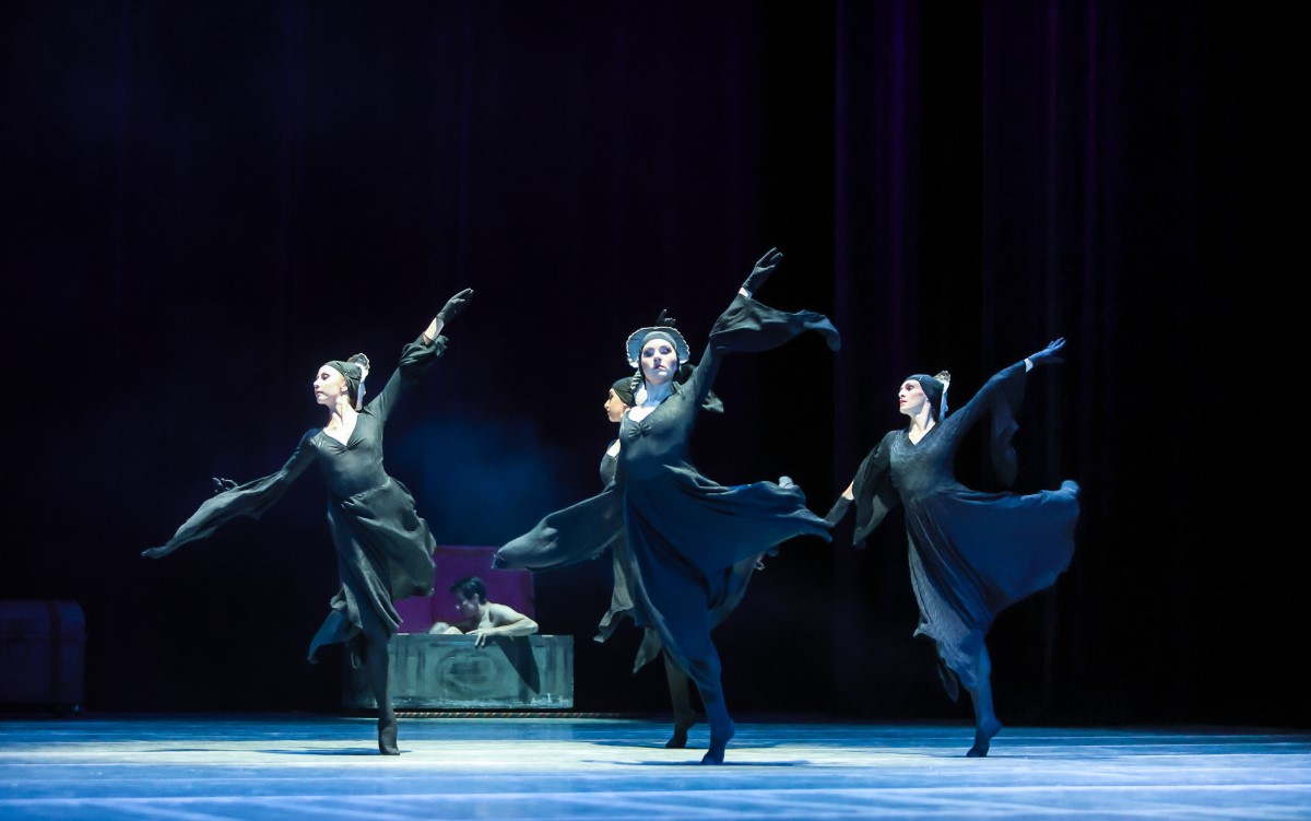 Photo: КАРМИНА БУРАНА -  Карл Орф / CARMINA BURANA - Carl Orff