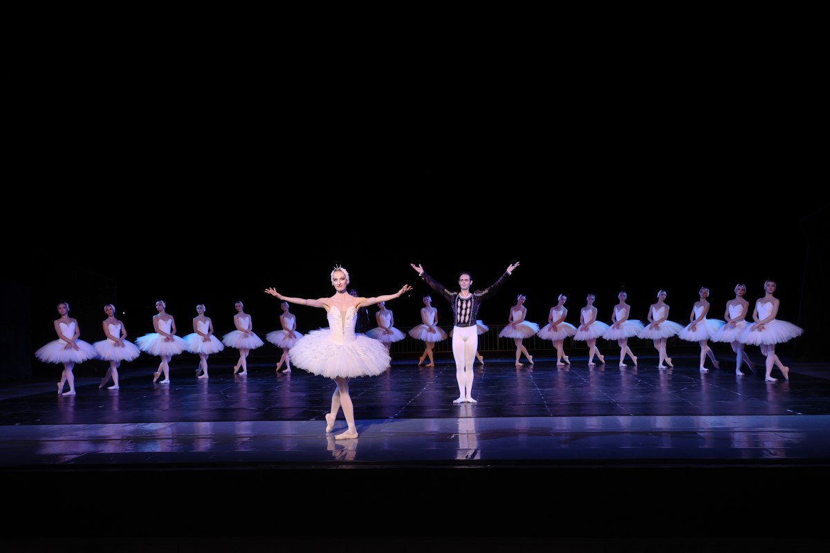 Снимка: „ЛЕБЕДОВО ЕЗЕРО“ от Пьотър Илич Чайковски