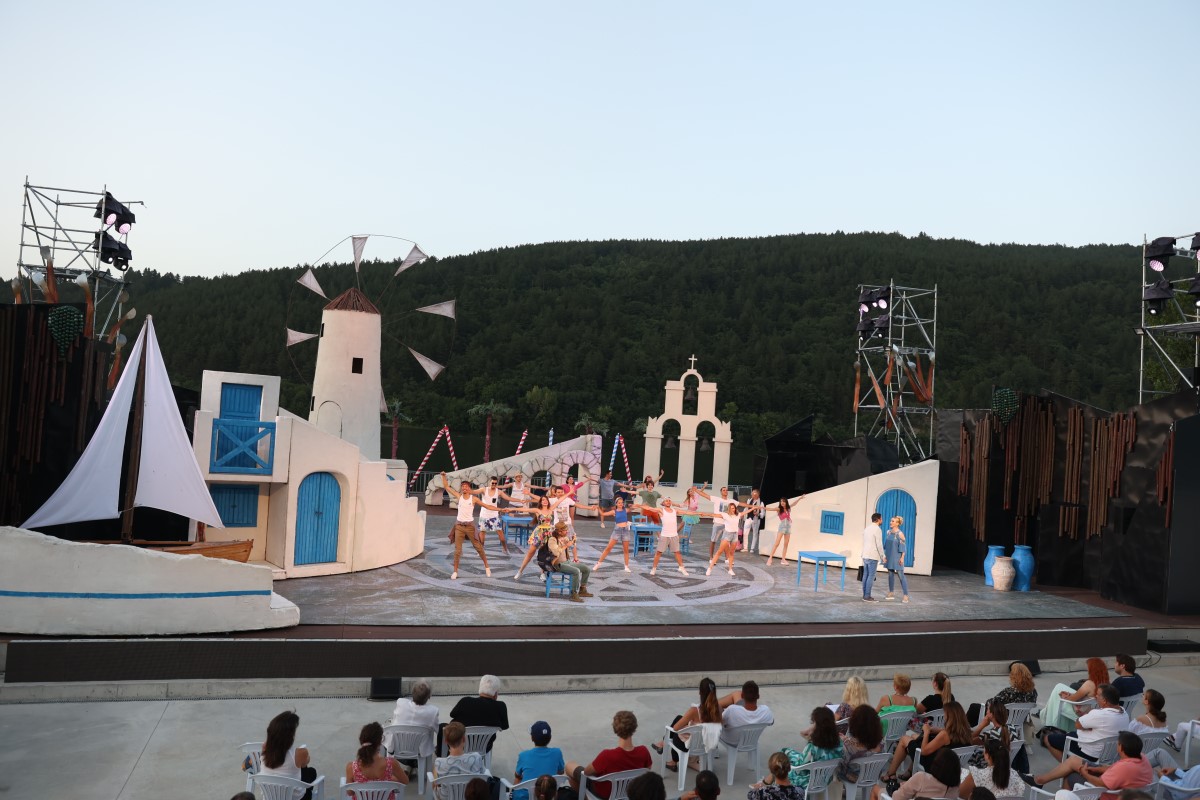 Photo: MAMMA MIA!  ПАНЧАРЕВО