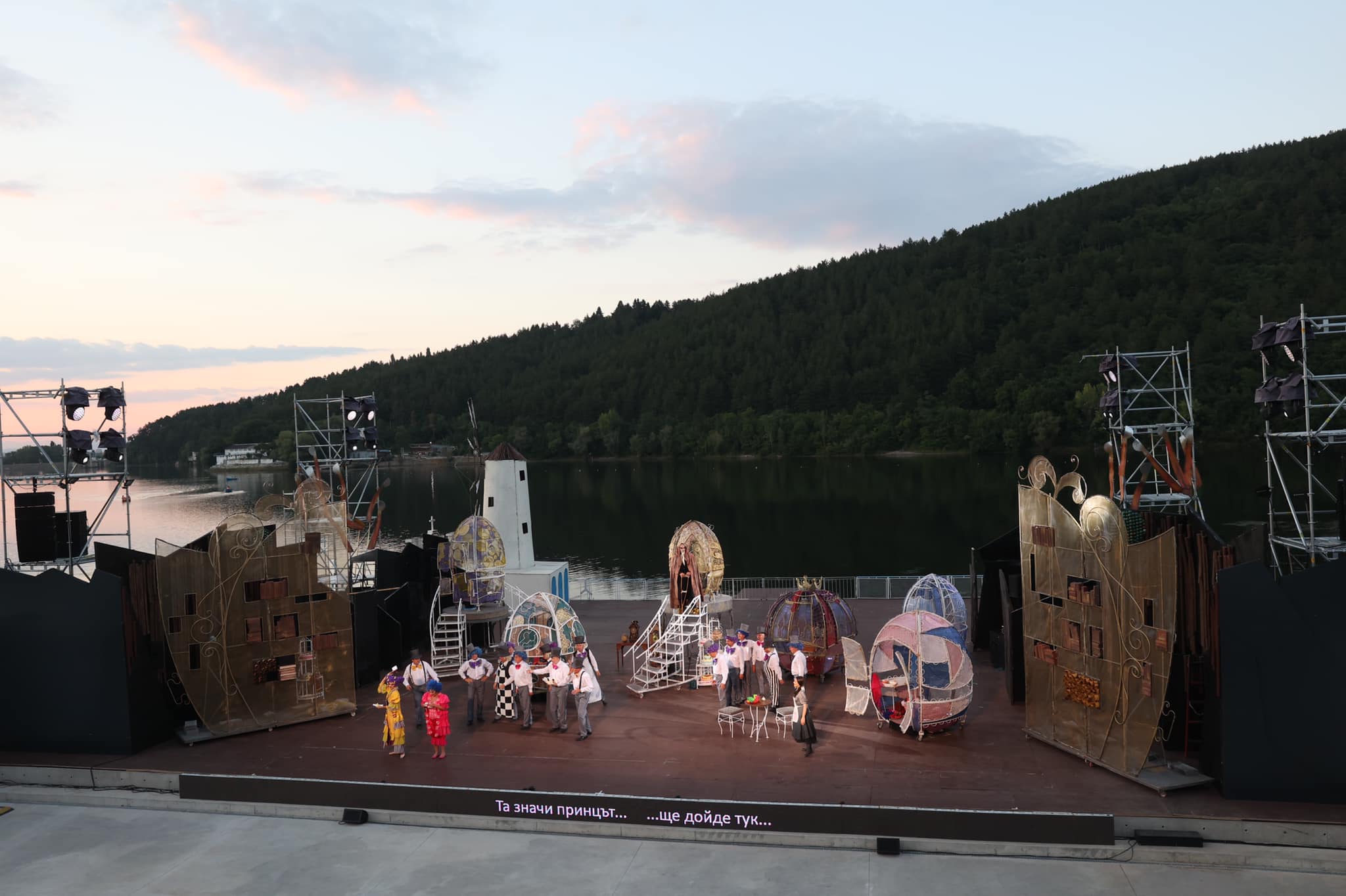 Снимка: „ПЕПЕЛЯШКА“ ОТ РОСИНИ - ПАНЧАРЕВСКОТО ЕЗЕРО – 14.08.2021