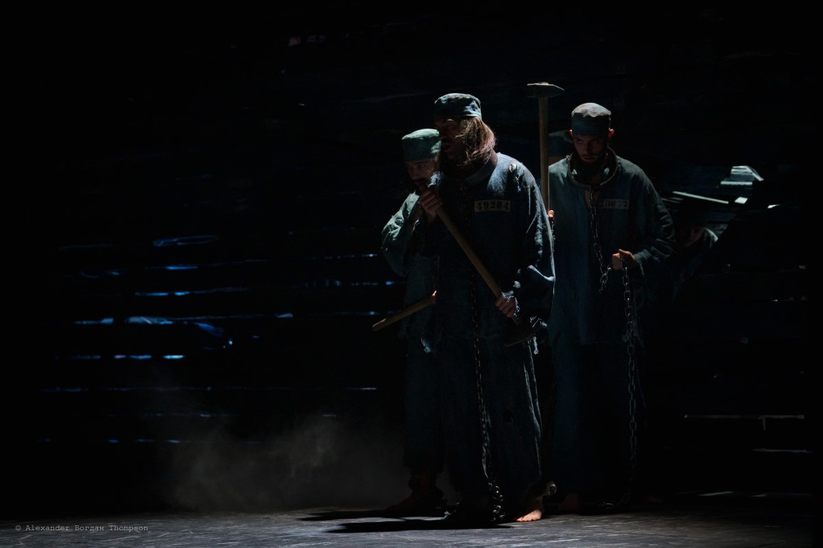 Снимка: Клетниците - Les Misérables