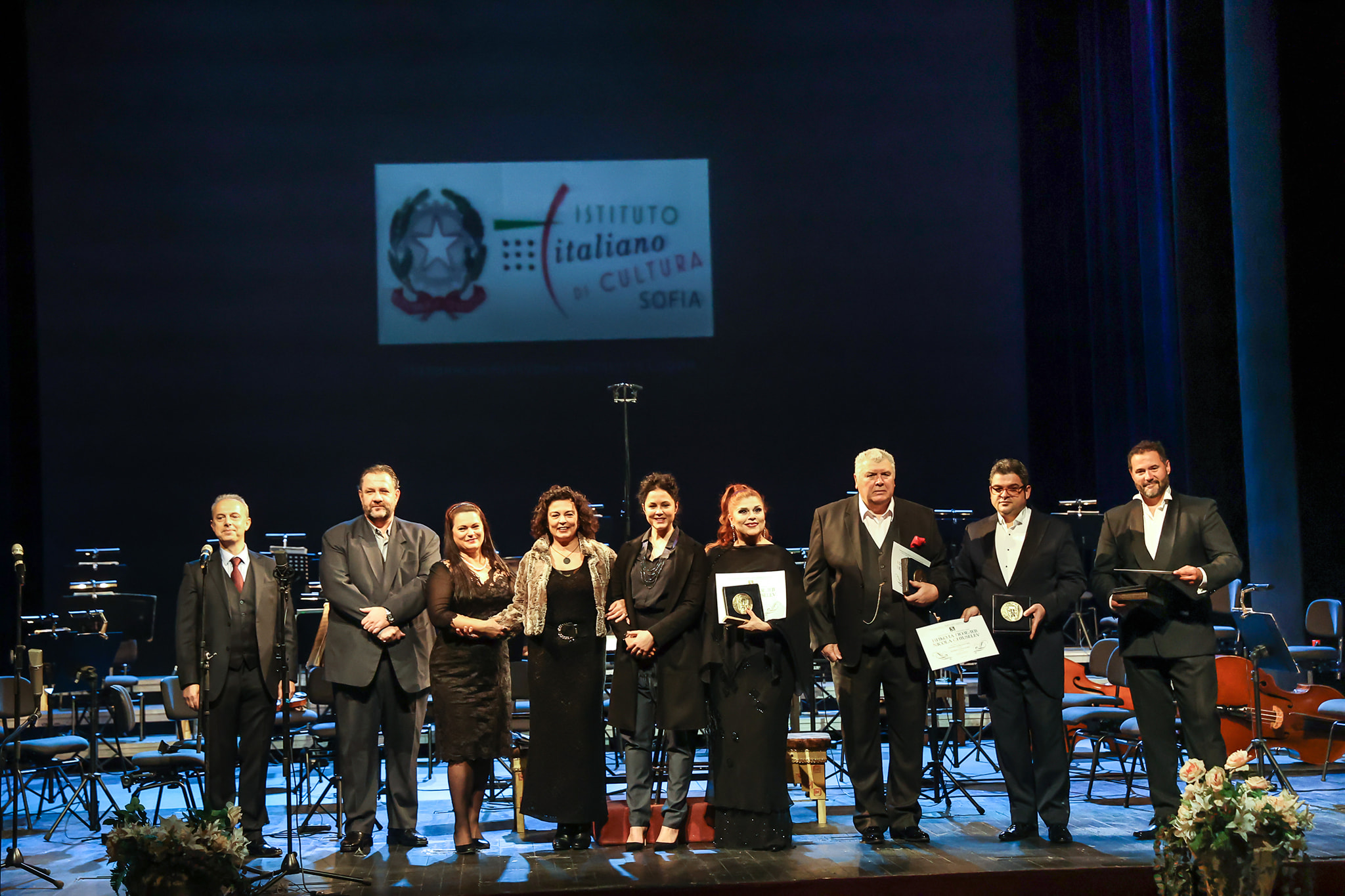 Снимка: 5 ноември от 19 часа се състоя Гала концерт по случай 85-годишнината от рождението на Никола Гюзелев