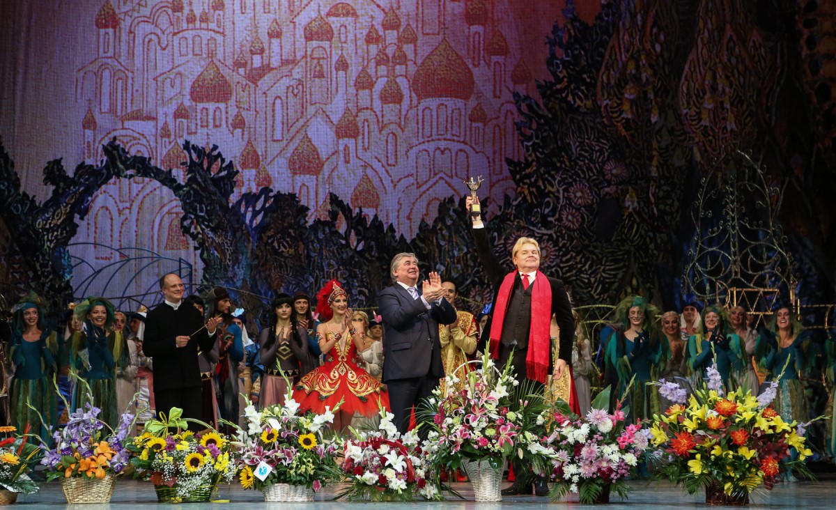 Photo: ЖАР ПТИЦА по музика на Игор Стравински