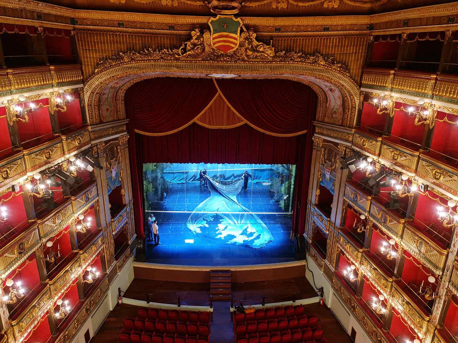 Снимка: Балетът на Софийската опера гостува в театър “Верди” в град Салерно, Италия