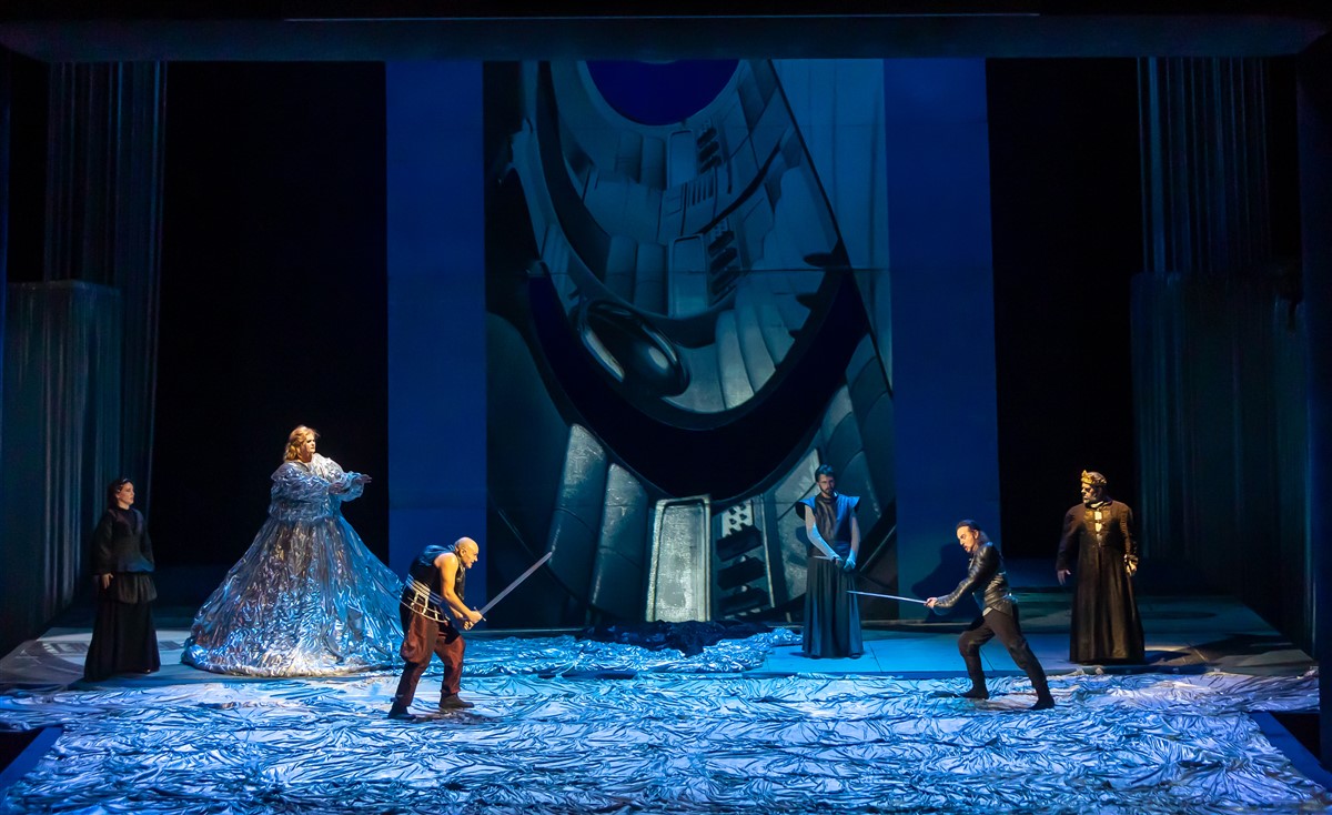 Photo: ТРИСТАН И ИЗОЛДА / TRISTAN UND ISOLDE
