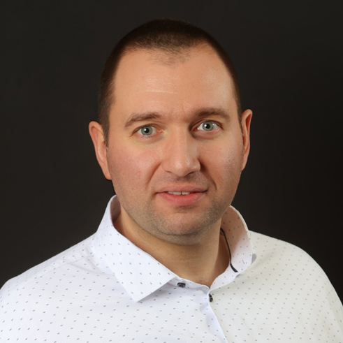 🎭 Жорж Димитров кани публиката на „Дон Паскуале“!