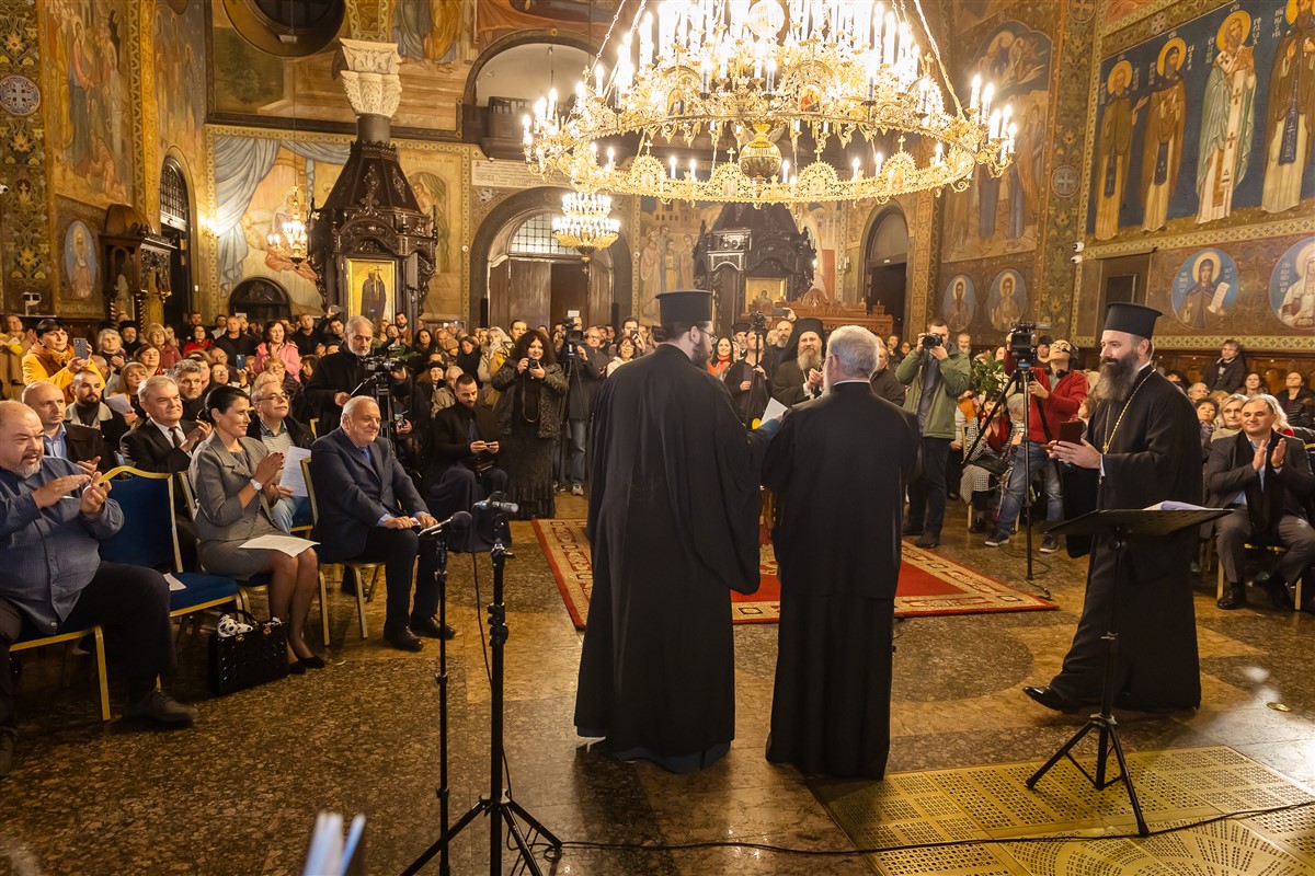 Photo: Пламен Карталов получи високо отличие – ордена „Св. Йоан Кукузел“