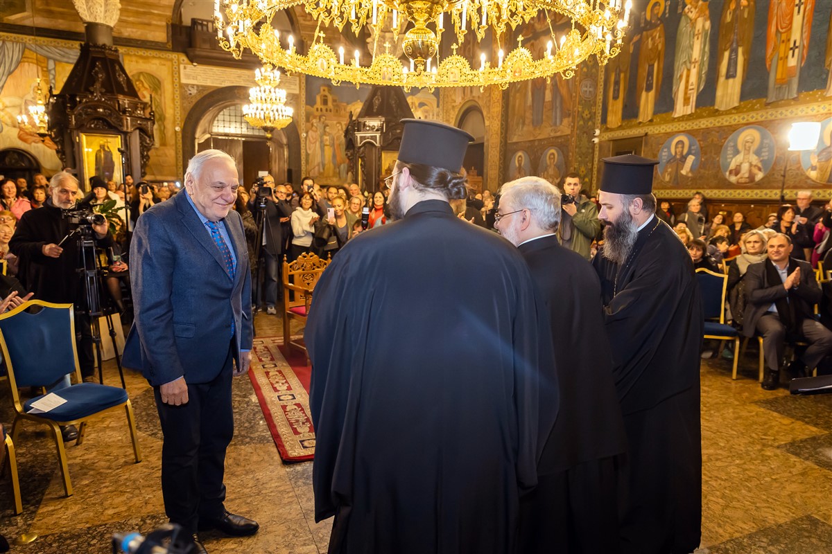 Photo: Пламен Карталов получи високо отличие – ордена „Св. Йоан Кукузел“