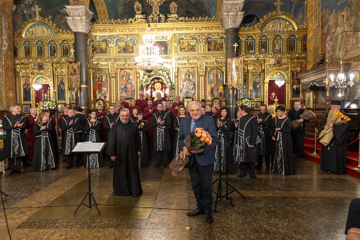 Photo: Пламен Карталов получи високо отличие – ордена „Св. Йоан Кукузел“