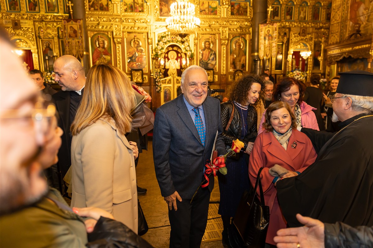 Photo: Пламен Карталов получи високо отличие – ордена „Св. Йоан Кукузел“