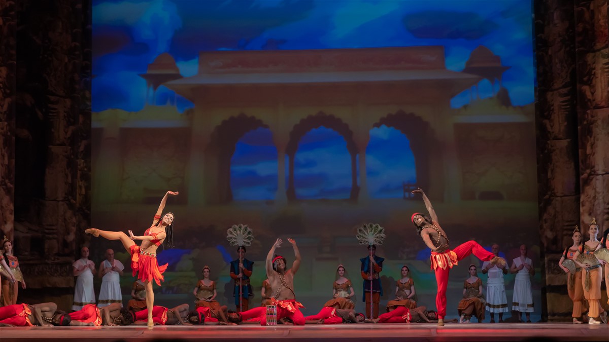 Photo: БАЯДЕРКА / LA BAYADÈRE