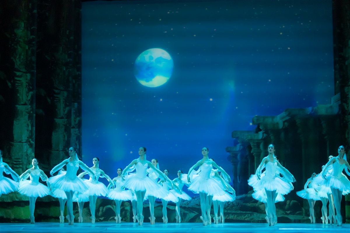 Photo: БАЯДЕРКА / LA BAYADÈRE