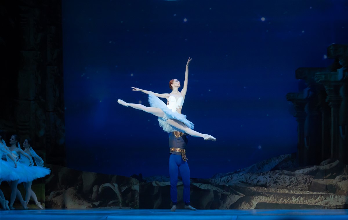 Photo: БАЯДЕРКА / LA BAYADÈRE