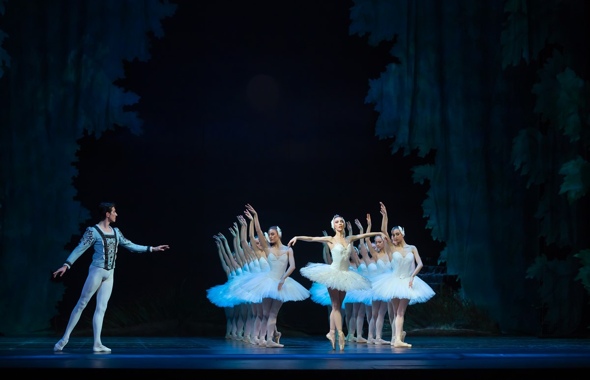 Photo: ЛЕБЕДОВО ЕЗЕРО / SWAN LAKE