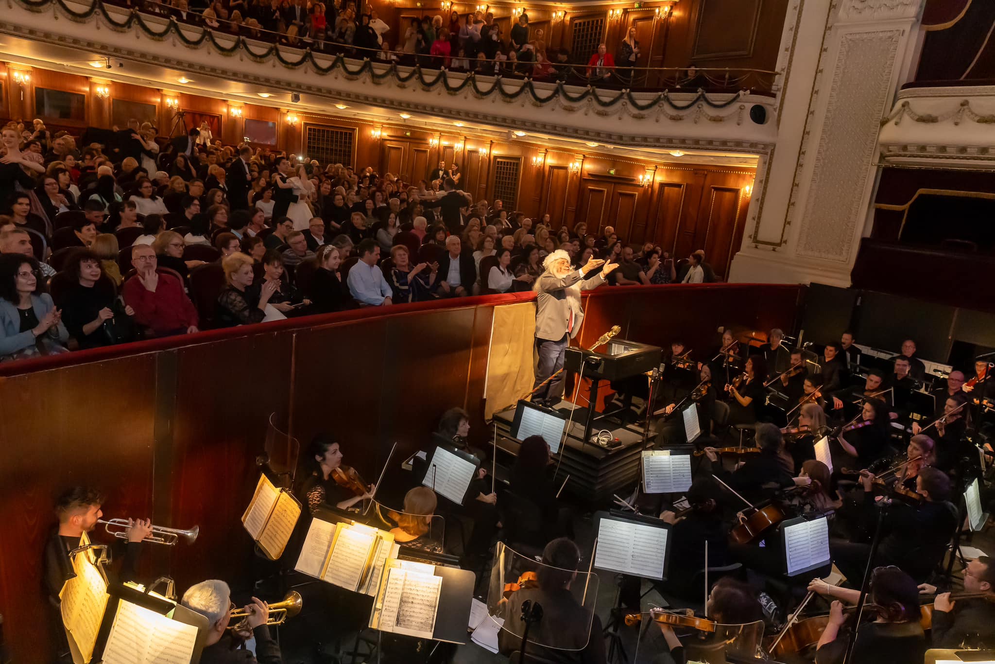 Снимка: С възторжени аплодисменти премина вторият Новогодишен гала концерт в Софийската опера!
