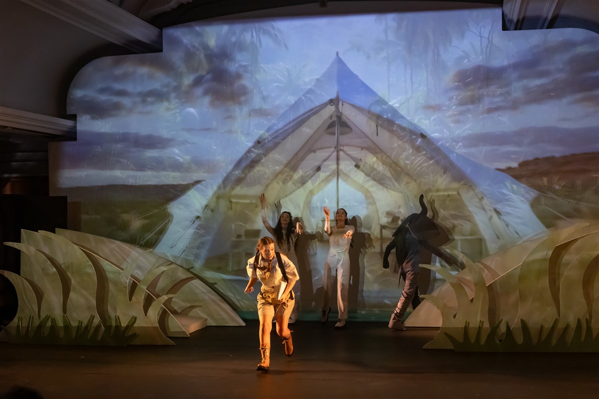 Снимка: „Карнавалът на животните“