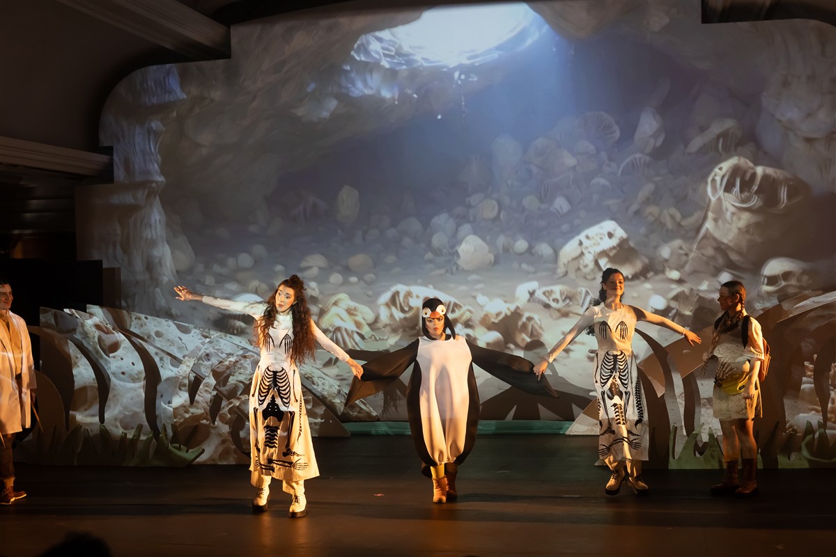 Снимка: „Карнавалът на животните“