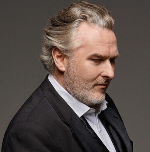 World opera star tenor Simon O'Neill will be a guest at the Wagner Festival