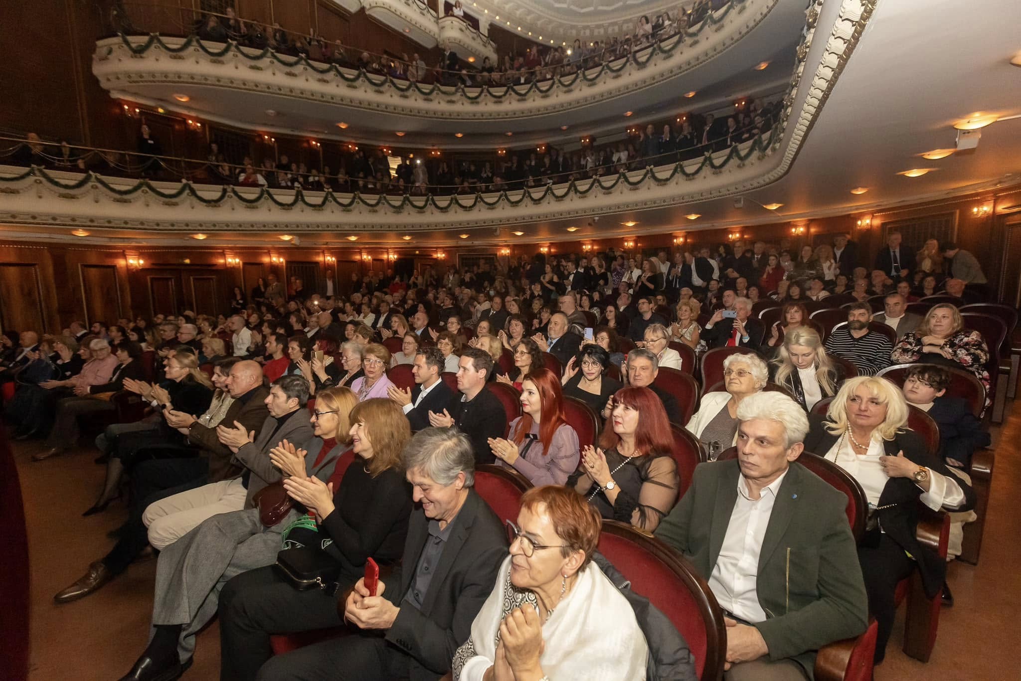 Photo: Вдъхновяващ финал на 2024 в Софийската опера Очакваме ви и през новата 2025! ⭐️