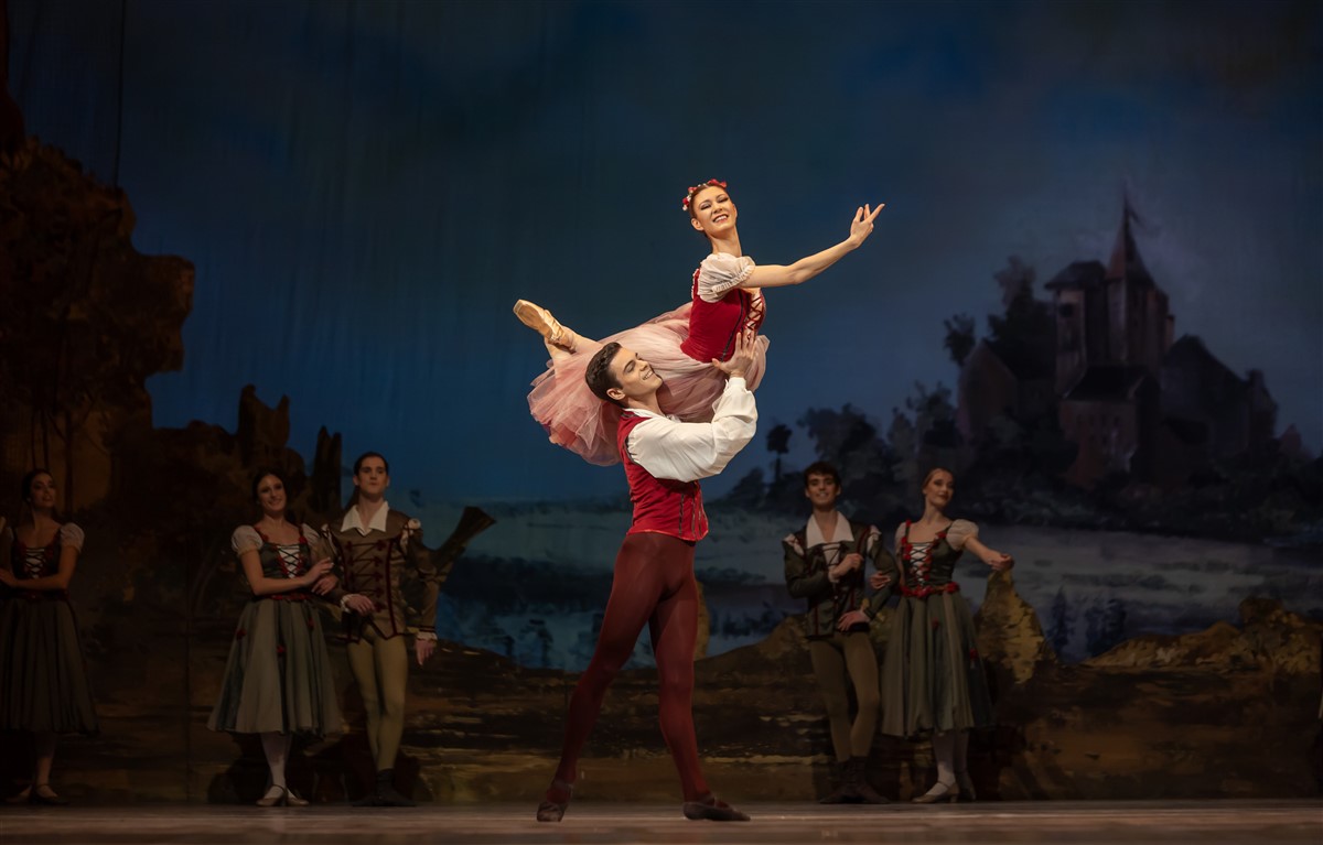 Photo: Жизел - балет от Адолф Адам / GISELLE Ballet by Adolphe Adam