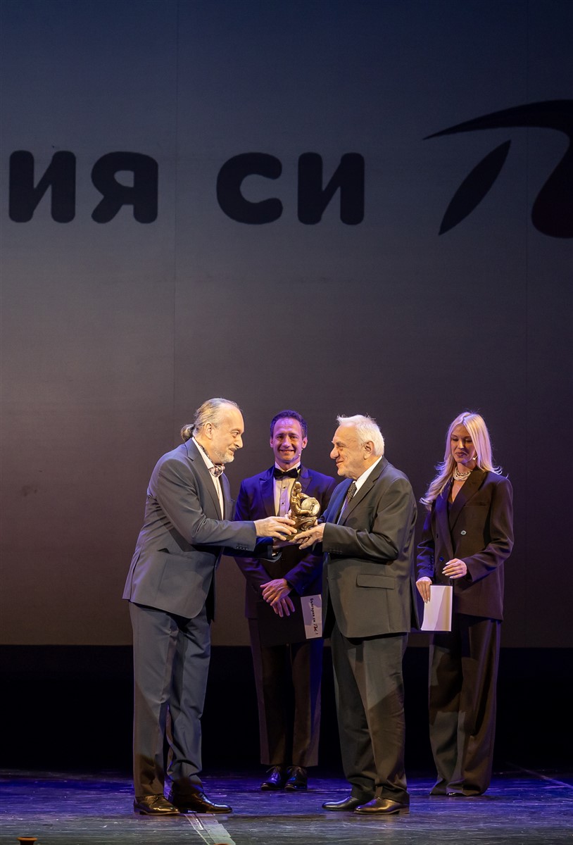 Photo: Престижна награда за директора на Софийската опера и балет Пламен Карталов