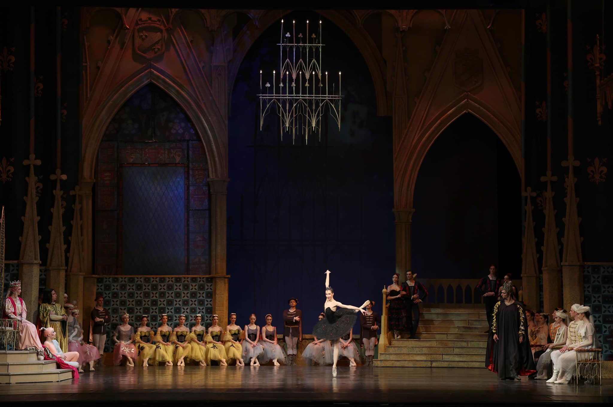 Снимка: ЛЕБЕДОВО ЕЗЕРО / SWAN LAKE by Pyotr Ilyich Tchaikovsky