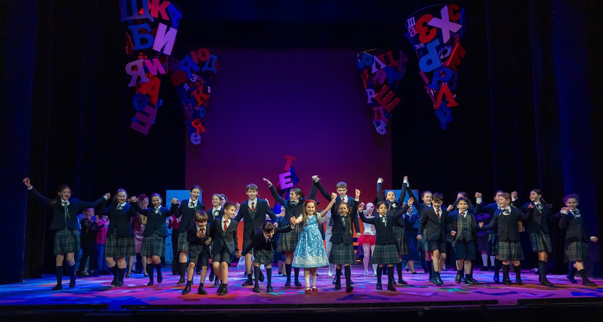 Come see our wonderful artists at the premiere performance of the musical “Matilda” taking place today, on the 29th and 30th of March and on the 4th, 5th and 6th of April!