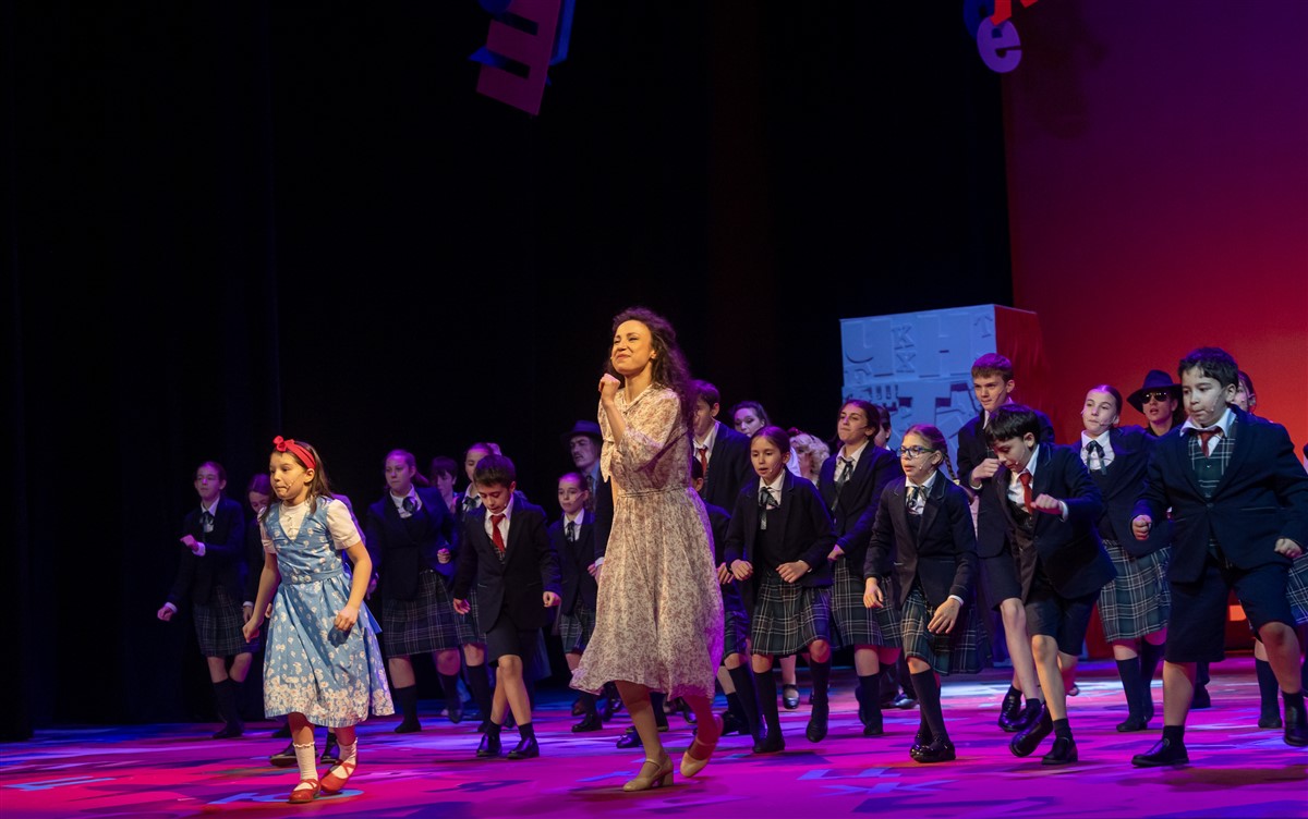 Photo: МАТИЛДА Мюзикъл / MATILDA Musical